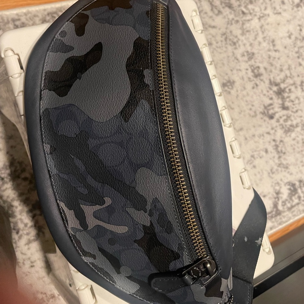 Large mens coach waist bag